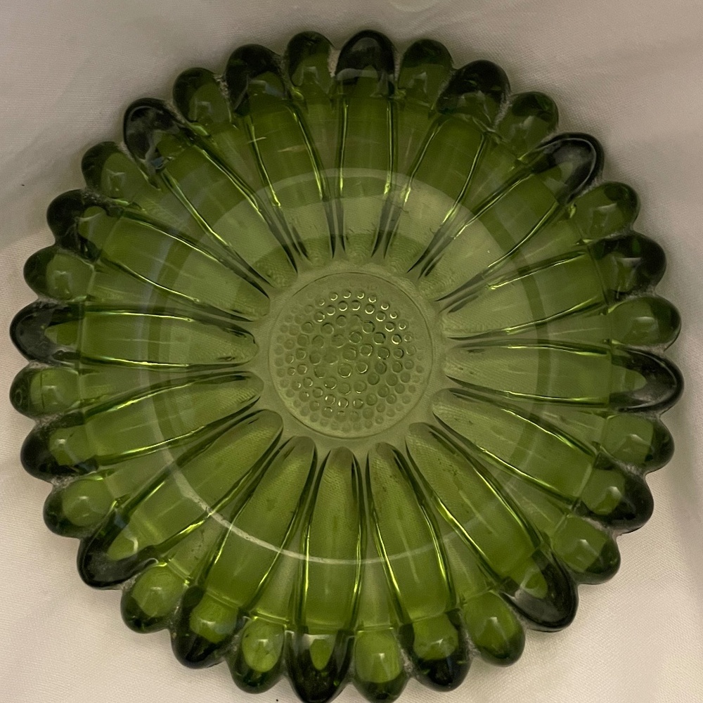 Vintage MCM Hazel Atlas Green Sunflower Ashtray
